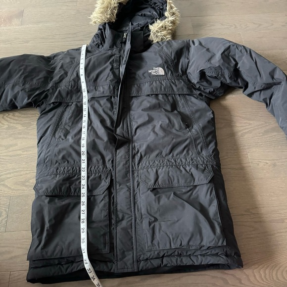 north face winter jacket - SEE DESCRIPTION - Picture 7 of 8